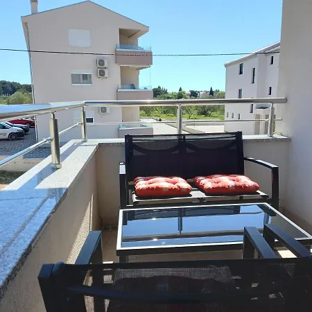 Toni Appartement Biograd Na Moru