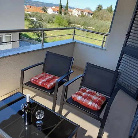 Appartement Toni Biograd Na Moru