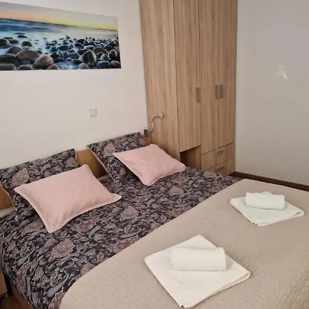 Apartament Toni *
