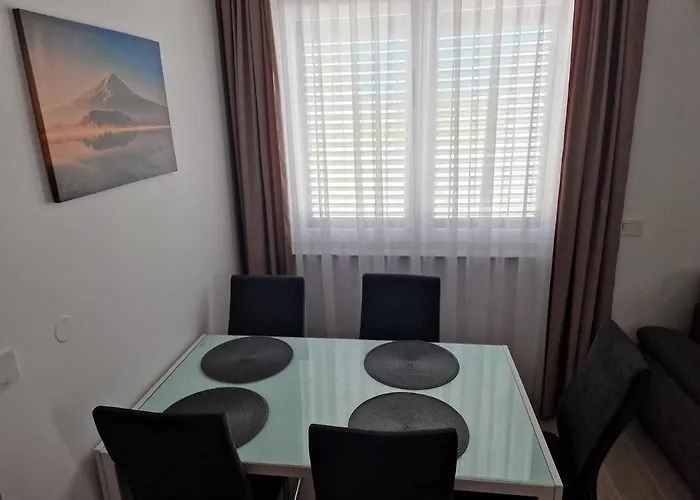 Toni Apartmán Biograd Na Moru