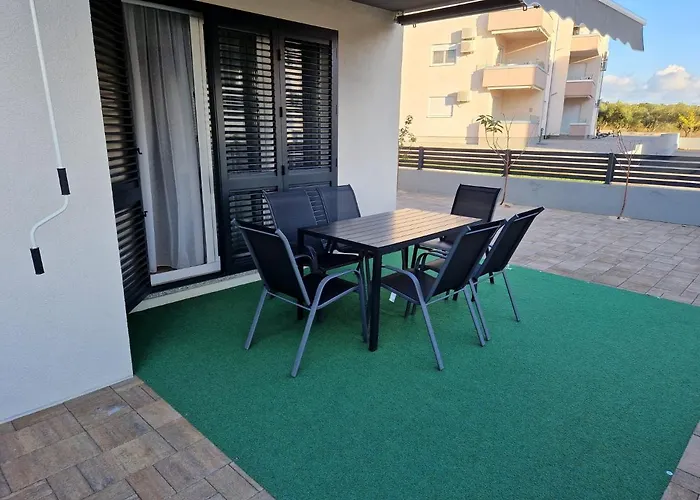 Toni Apartman